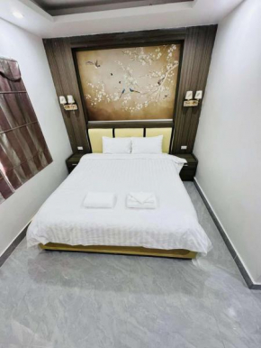 Vang Vieng Rivercubes Hotel